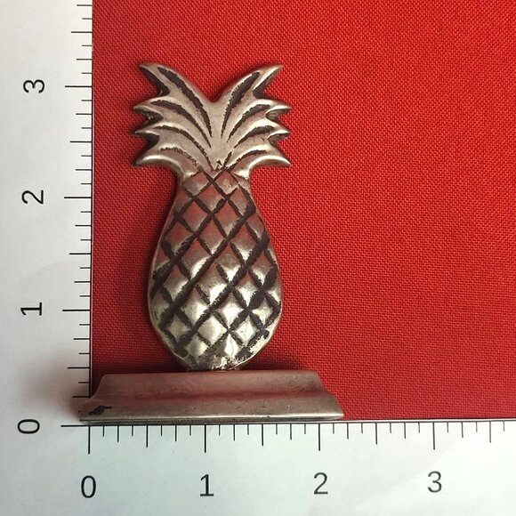 Vintage Antique Brass Pineapple Figure and Place Card Holders Set of 5 - Picture 7 of 13